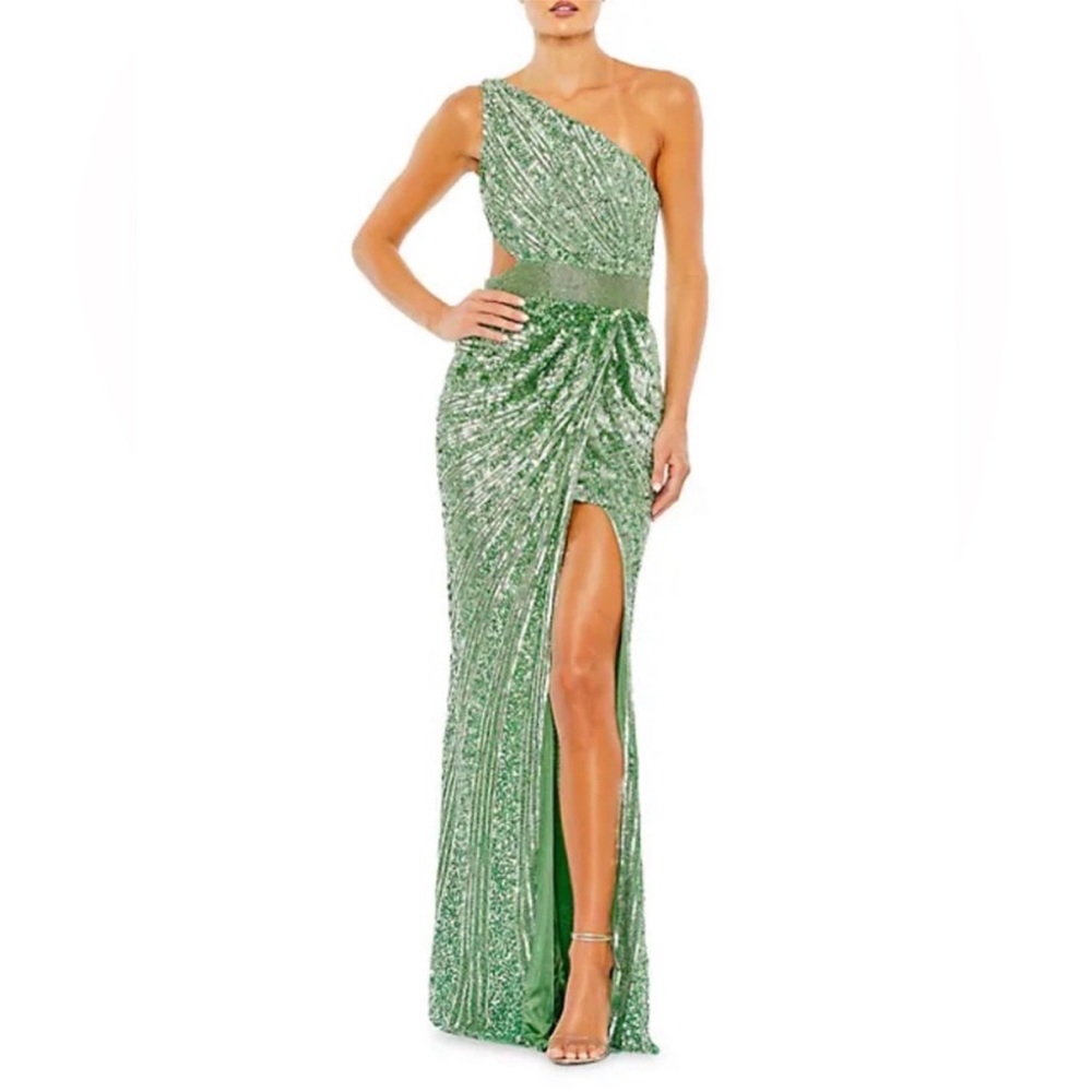 Mac Duggal One-Shoulder Green Gown